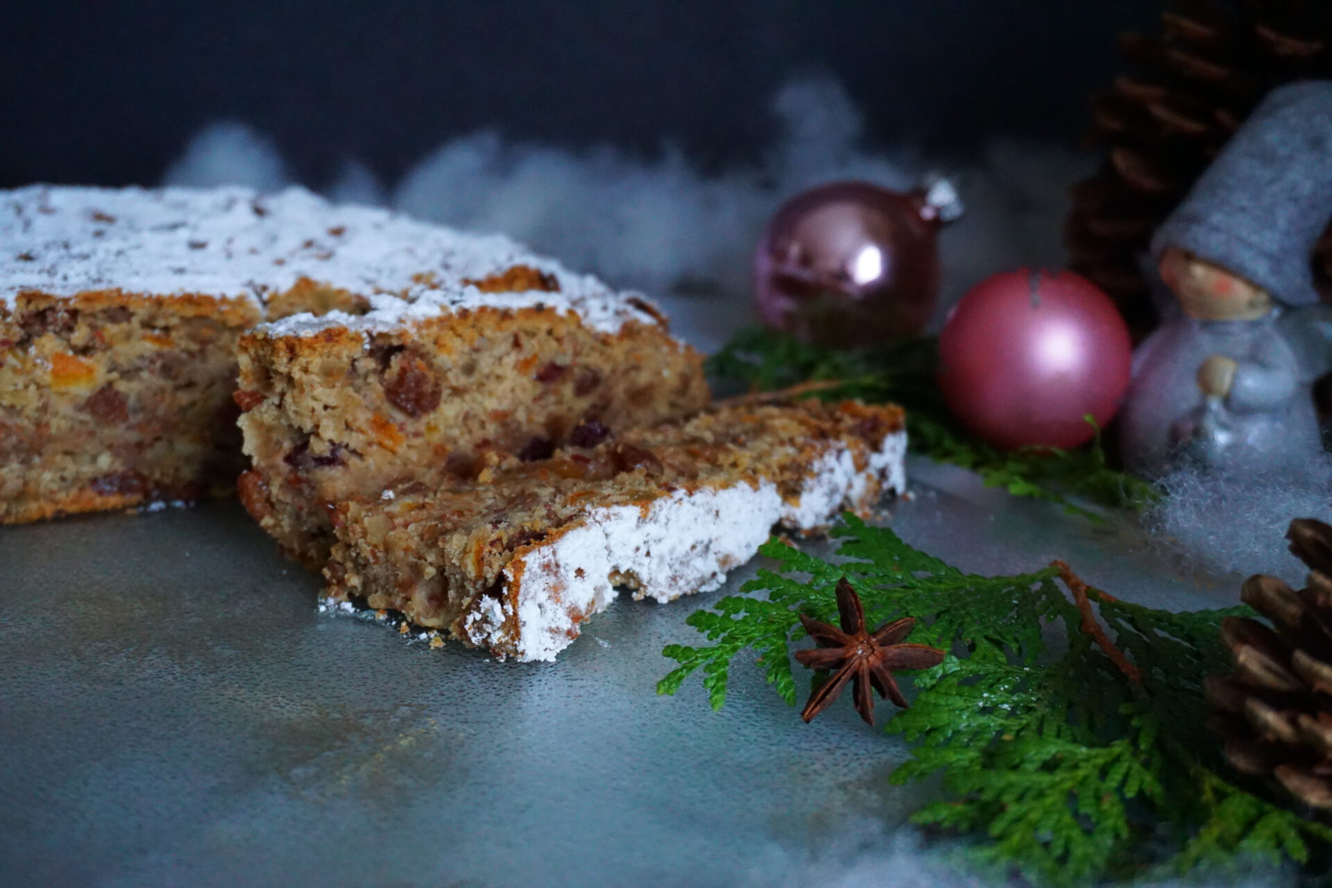 Veganer Stollen mit Rosinen Veganer Stollen mit Rosinen