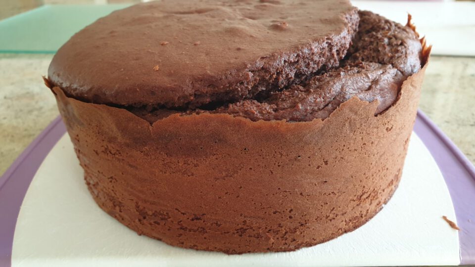 alter sack torte, Boden backen