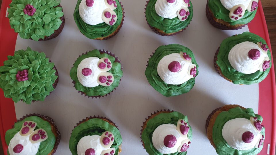 vegane rüblimuffins dekorieren