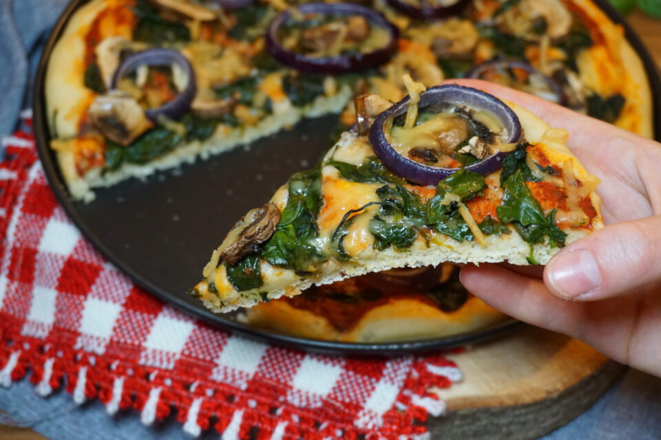 leckeres Pizza-Rezept mit Spinat