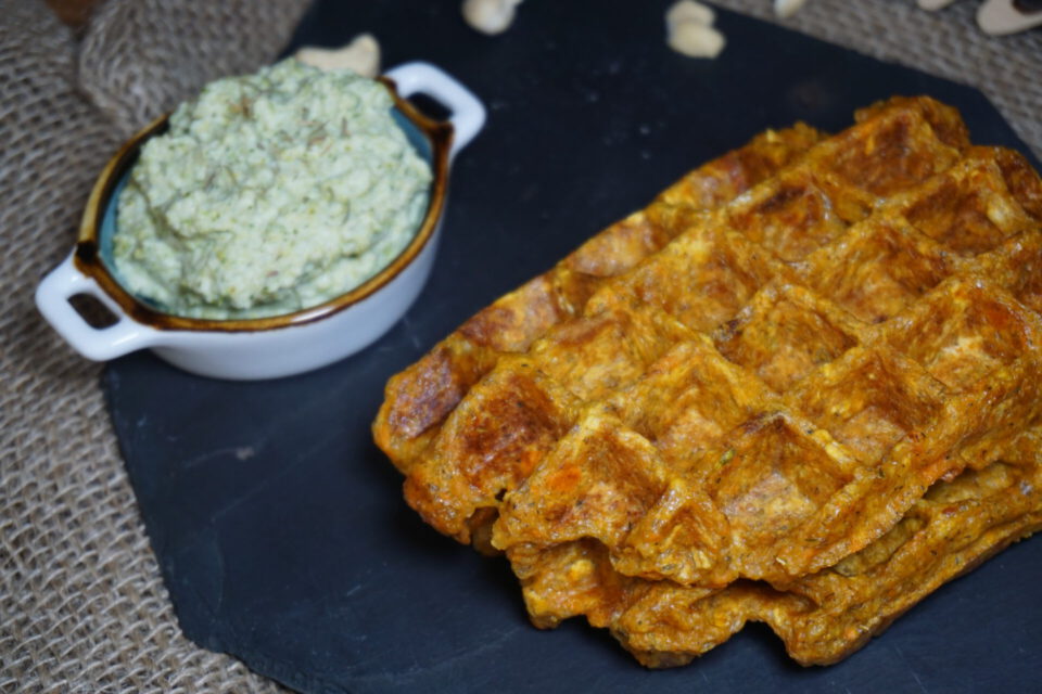 herzhafte waffeln vegan mit süßkartoffeln