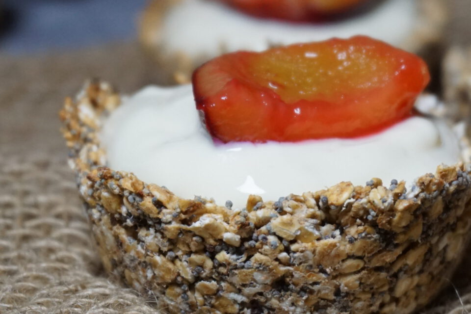 zwetschgen rezept in haferflocken körbchen