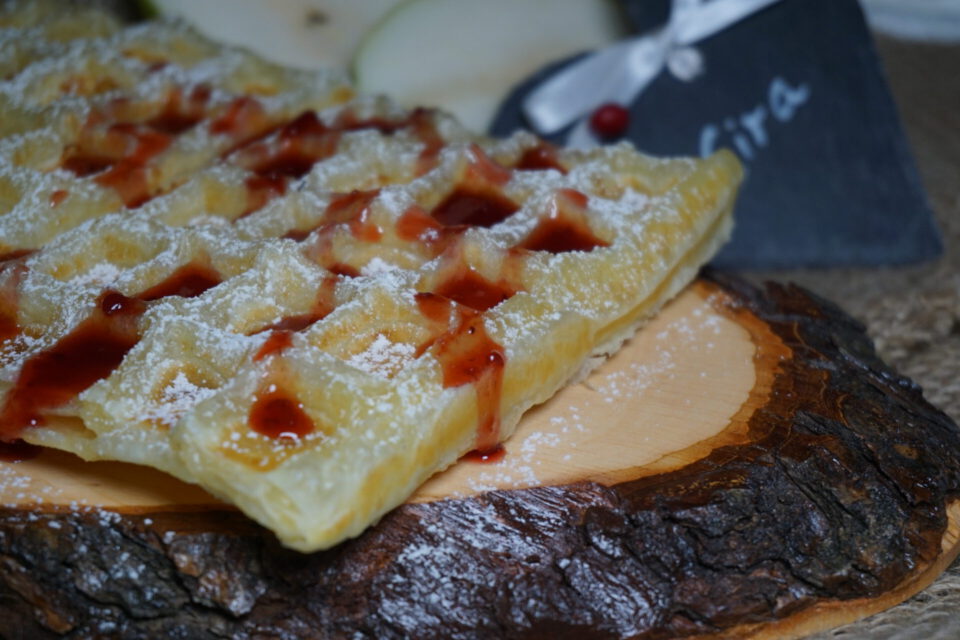 schnelles blätterteig rezept fertig angerichtet